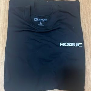 Black rogue shirt - size large - froning logo on back
